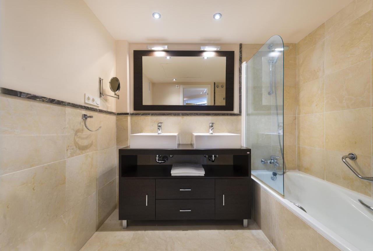 Apartamento De 2 Dormitorios En Torrox Costa 외부 사진